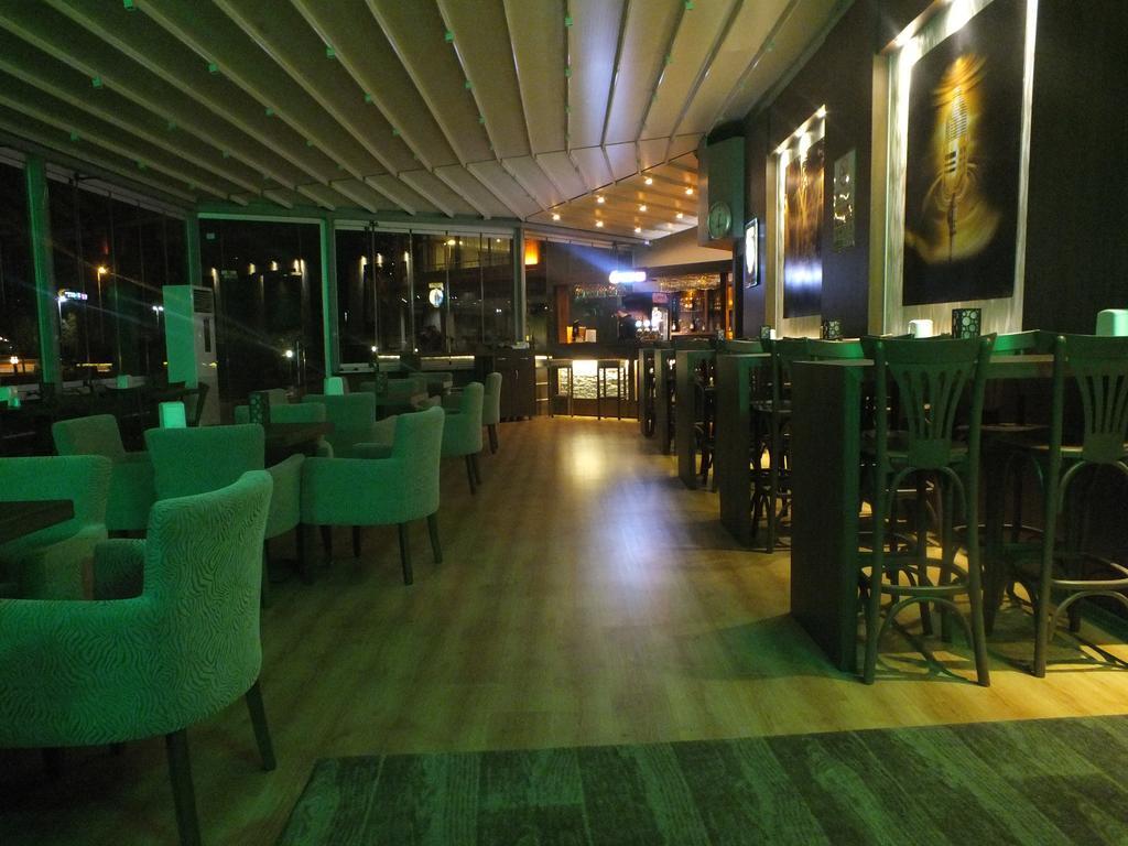 Kndf Marine Hotel อิสตันบูล ภายนอก รูปภาพ