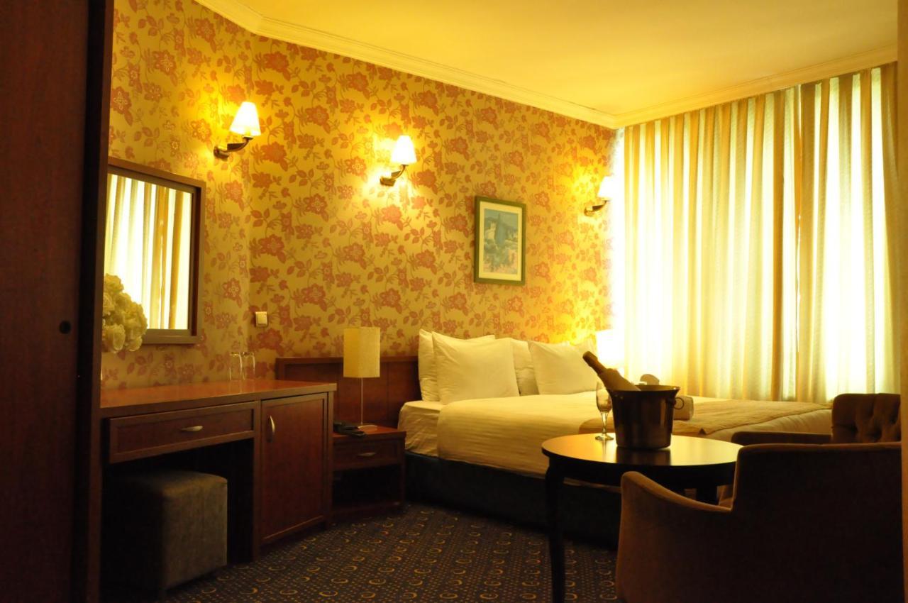 Kndf Marine Hotel อิสตันบูล ภายนอก รูปภาพ