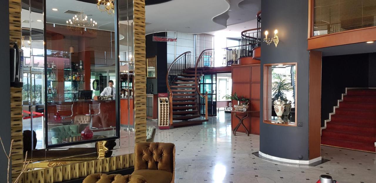 Kndf Marine Hotel อิสตันบูล ภายนอก รูปภาพ