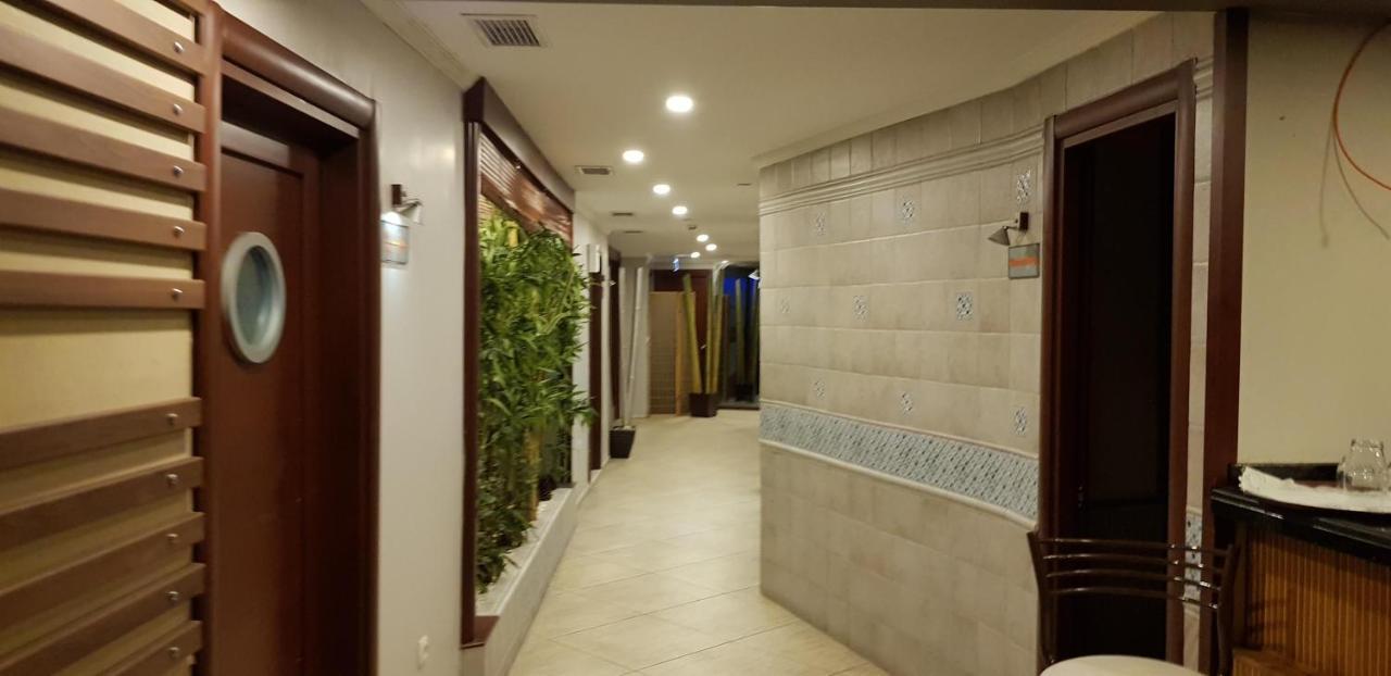 Kndf Marine Hotel อิสตันบูล ภายนอก รูปภาพ