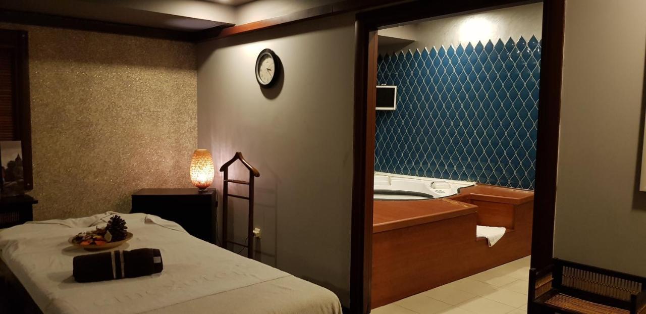 Kndf Marine Hotel อิสตันบูล ภายนอก รูปภาพ